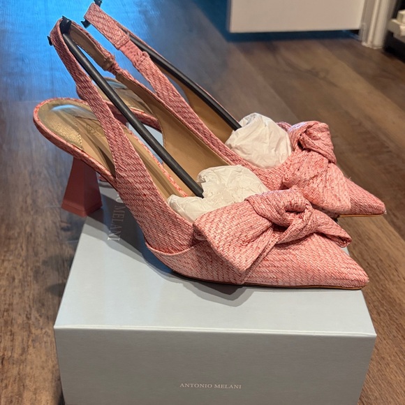ANTONIO MELANI Pink Bow Heels - Picture 2 of 4